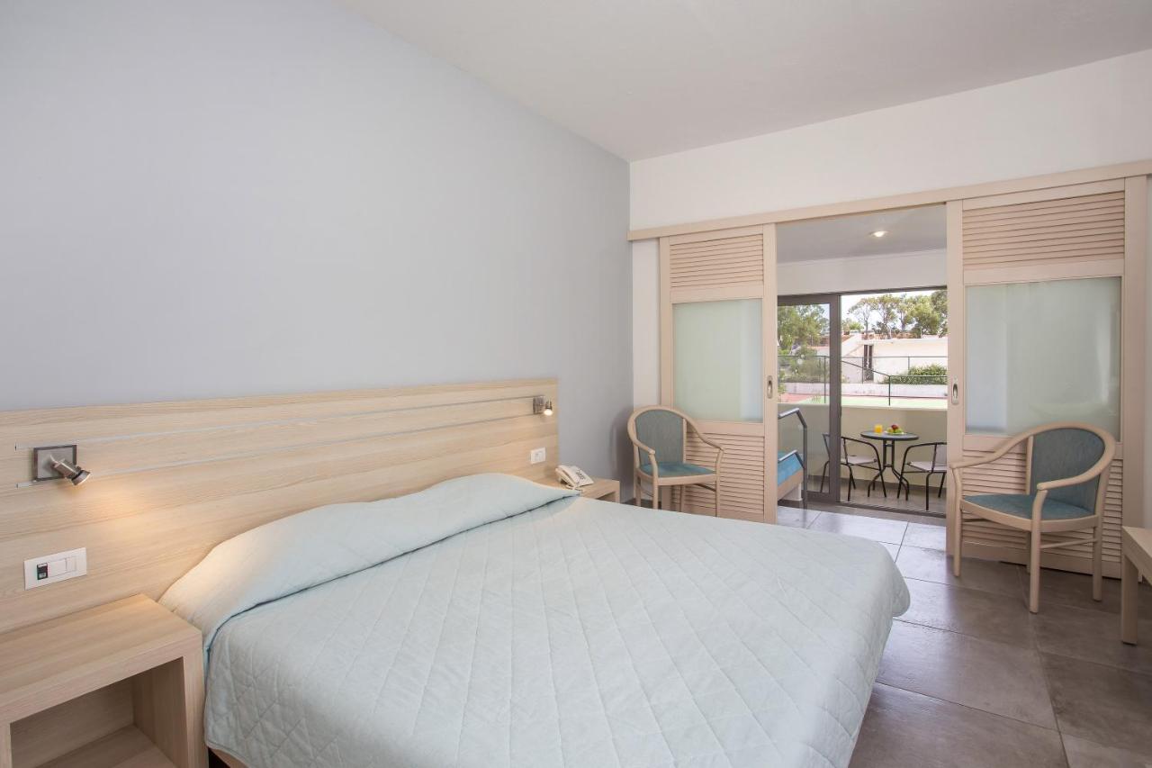 Hotel Niriides Beach Kolymbia Extérieur photo