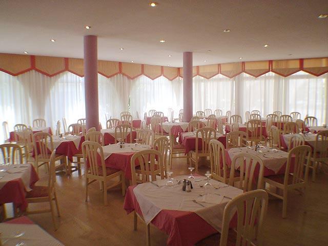 Hotel Niriides Beach Kolymbia Extérieur photo
