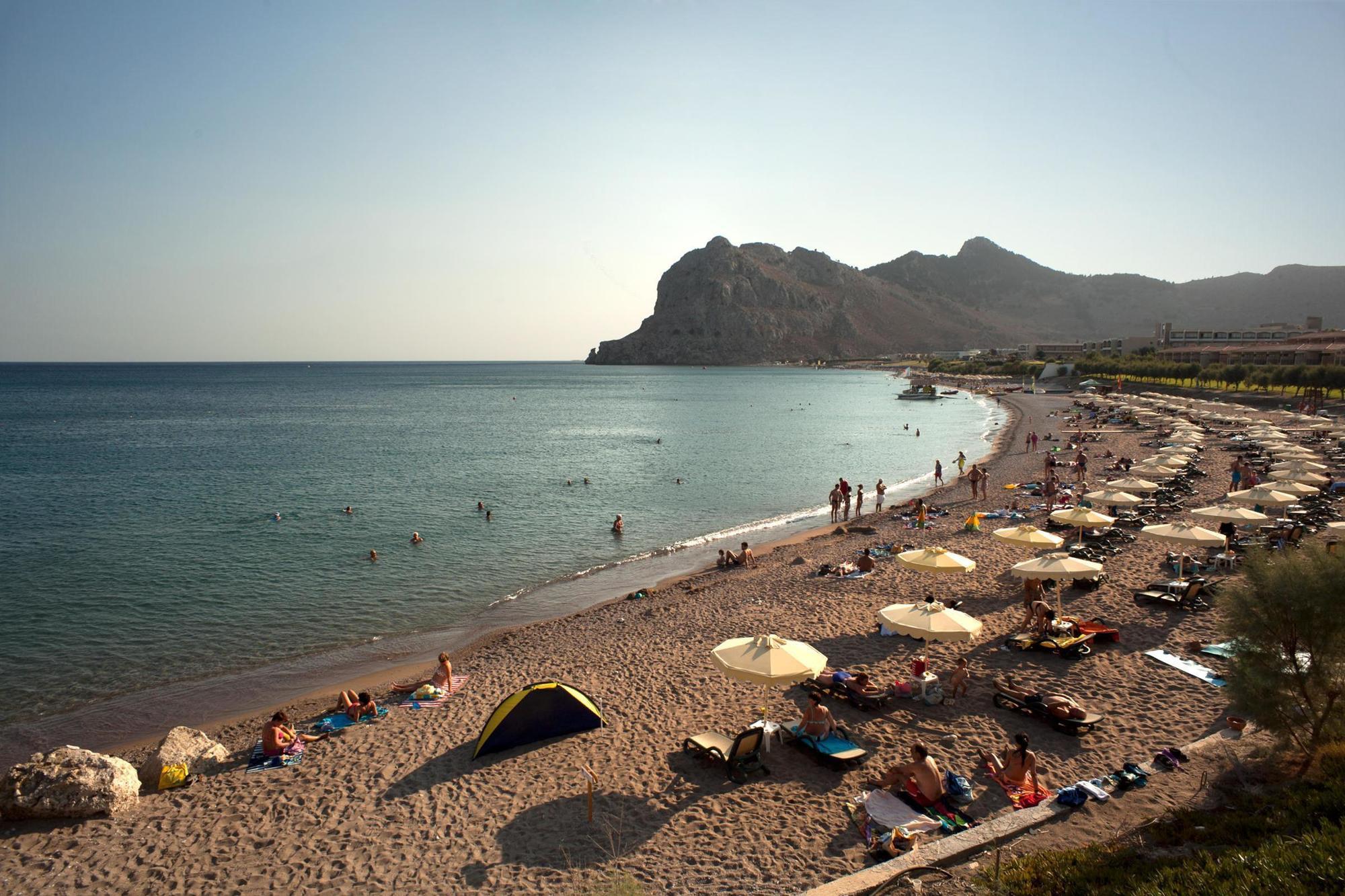 Hotel Niriides Beach Kolymbia Extérieur photo